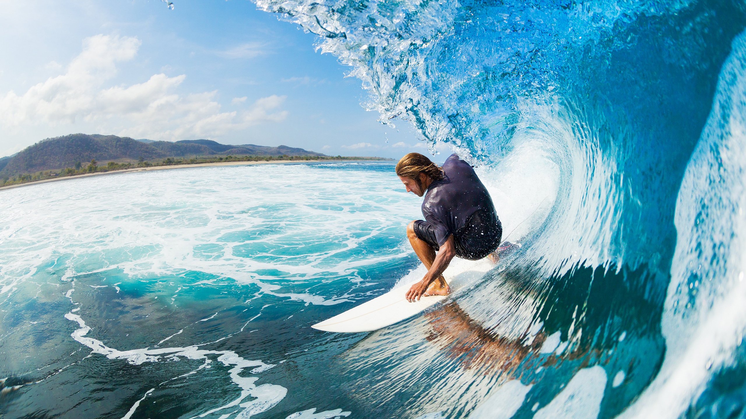 世界杯:墨西哥球迷传统“假摔大合唱”被裁判群体当作减压笑料